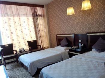 Chengdu Thanks Giving Hotel CTU Dış mekan fotoğraf