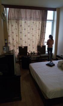 Chengdu Thanks Giving Hotel CTU Dış mekan fotoğraf
